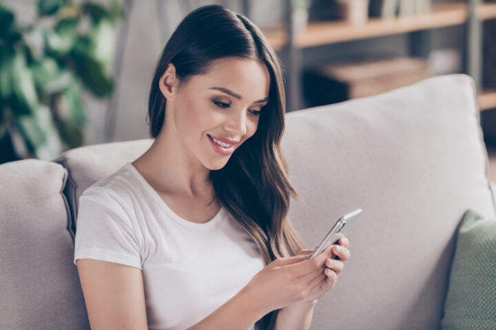 電話占いおすすめ人気ランキング!当たる先生や口コミも紹介